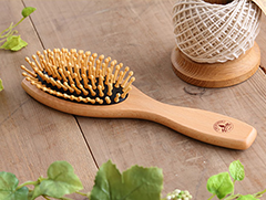 手作り竹ピンブラシ